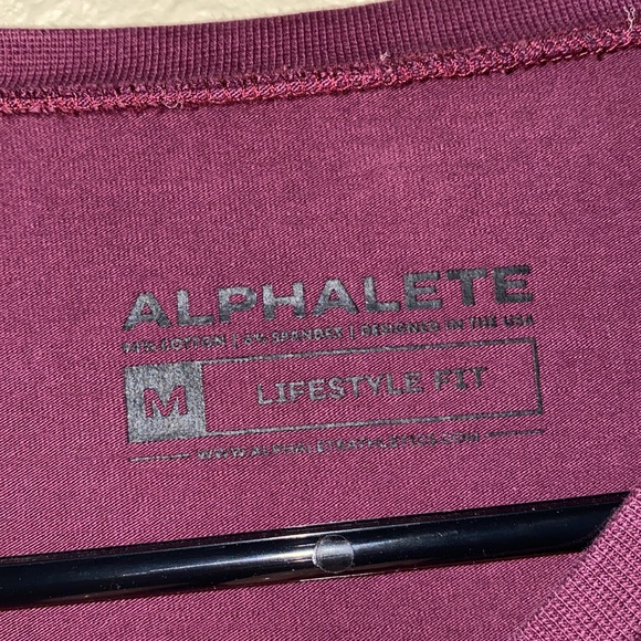 Alphalete Crop Top - Picture 3 of 3